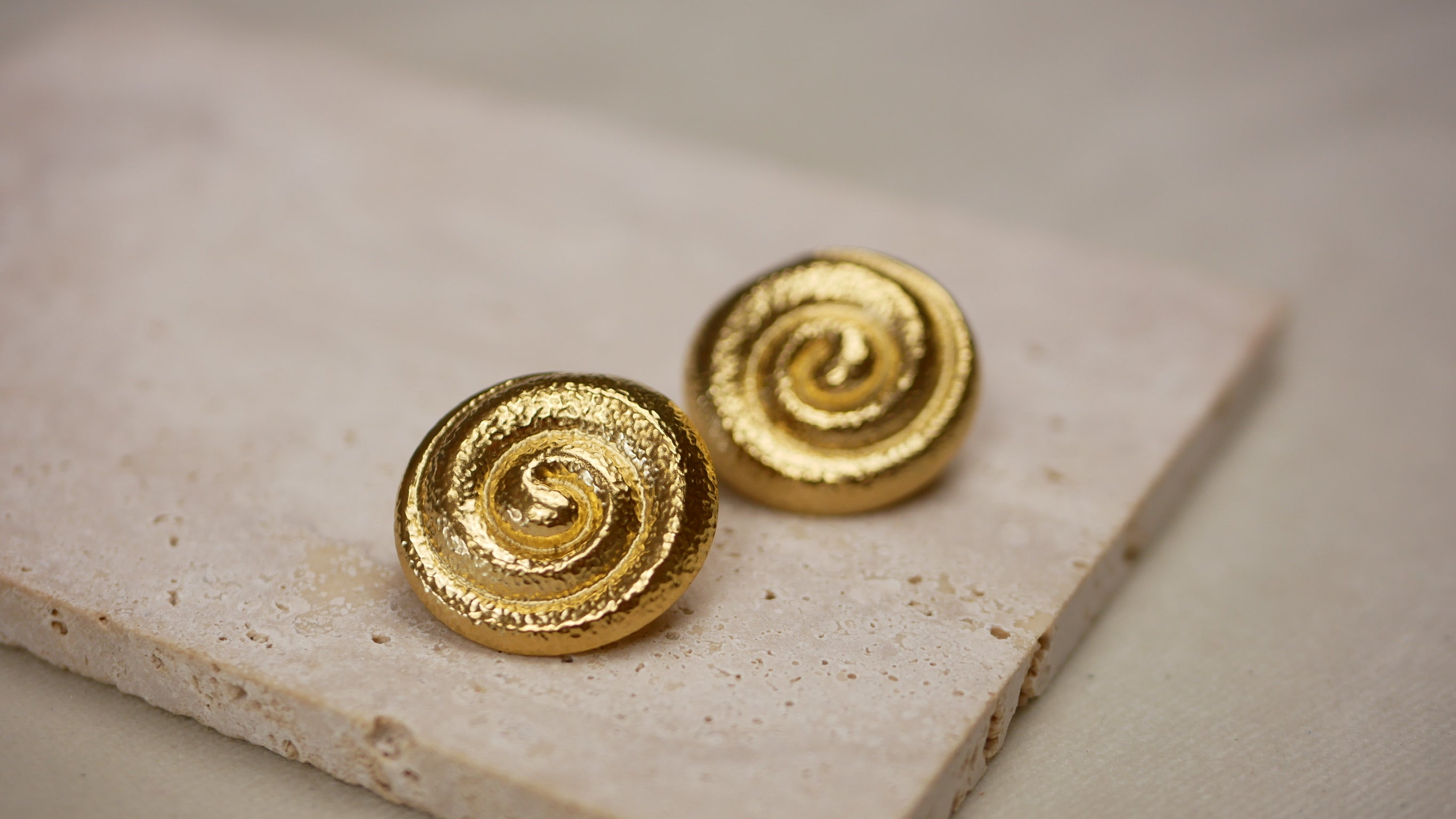 Boucles_Serena_2c187cb5-a742-419e-87ef-5f3da303e493.jpg