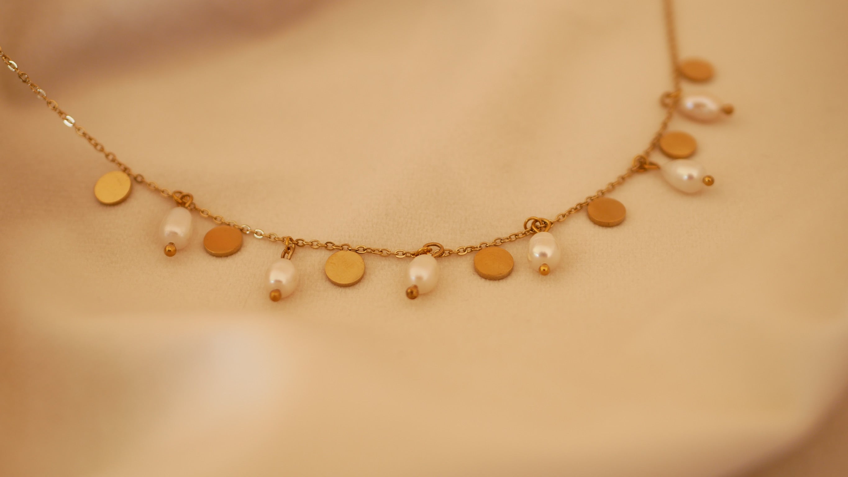 Collier Eline