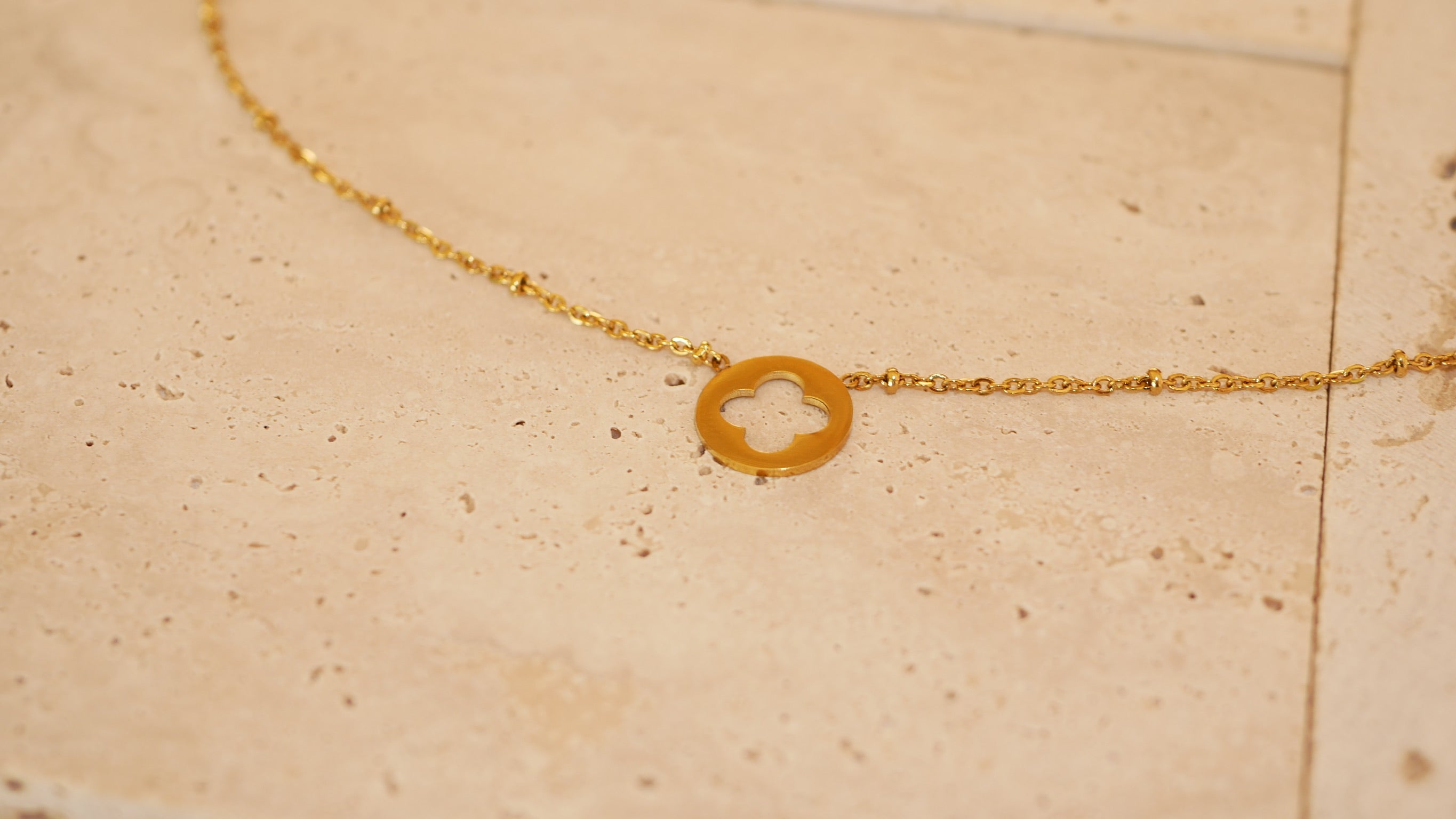 Collier Lucile