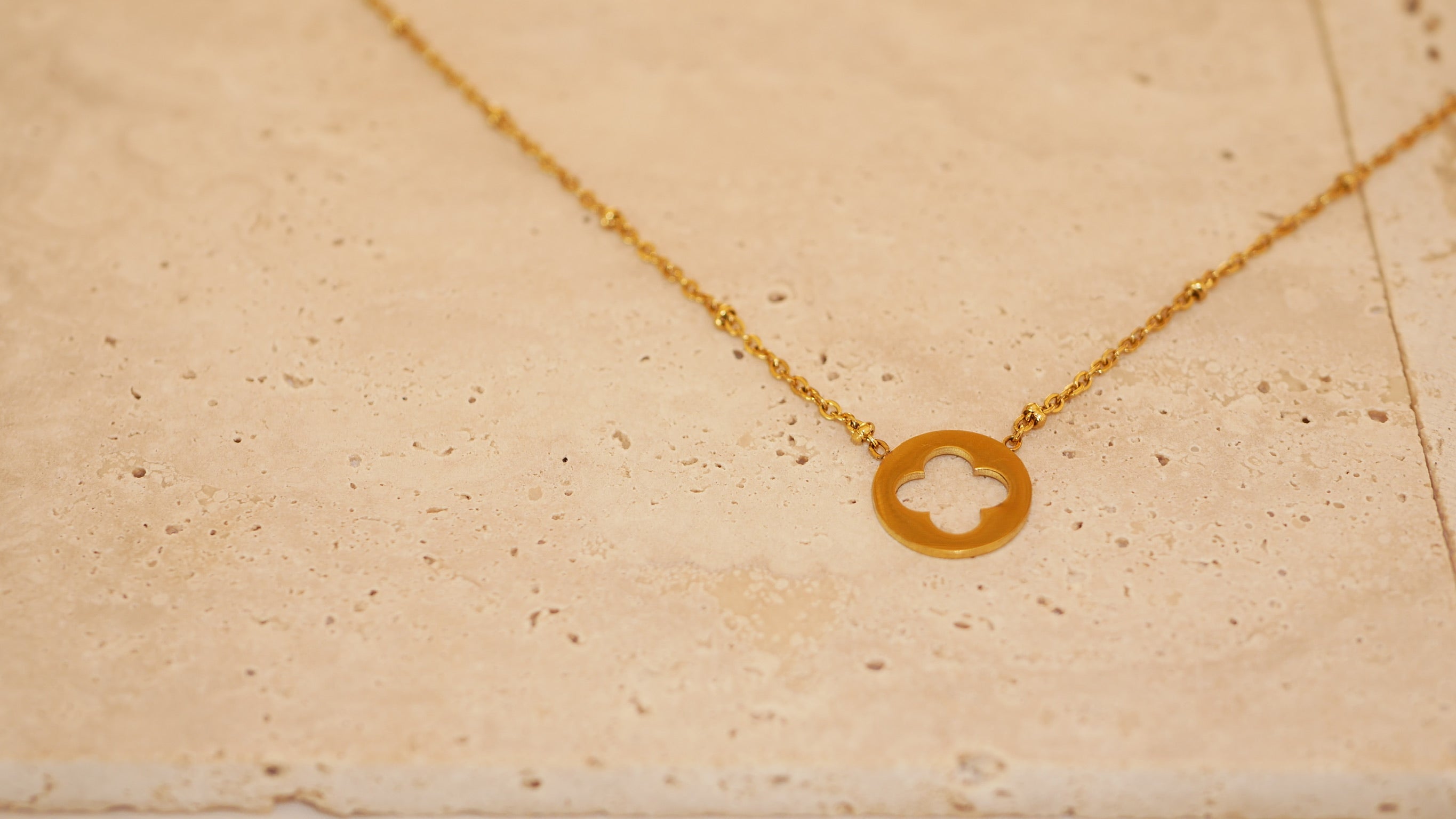 Collier Lucile