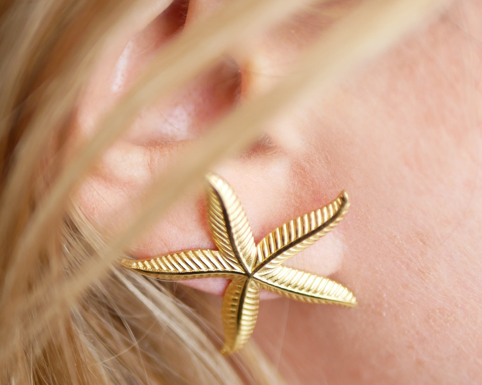 boucles_Stella_b93f819a-4c98-488d-9d23-3762dcd4d684.jpg